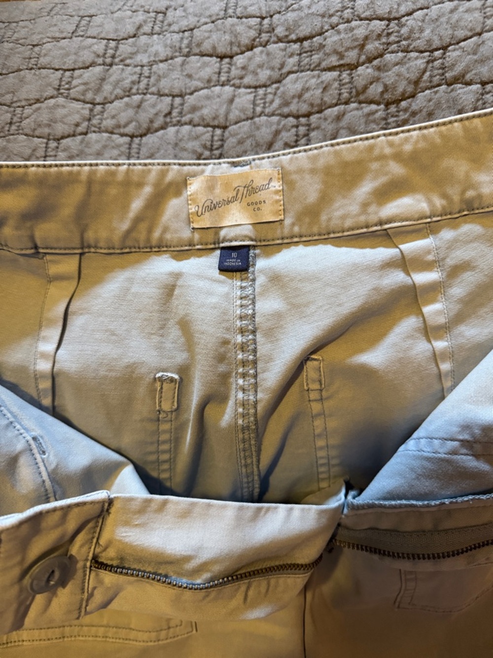 Universal Thread Women's light blue Mid-Rise Chinos